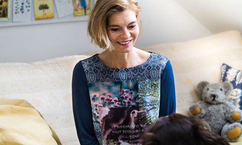 Dagmar Lüdke – Lerncoach in Mödling beim freundlichen Coaching-Gespräch